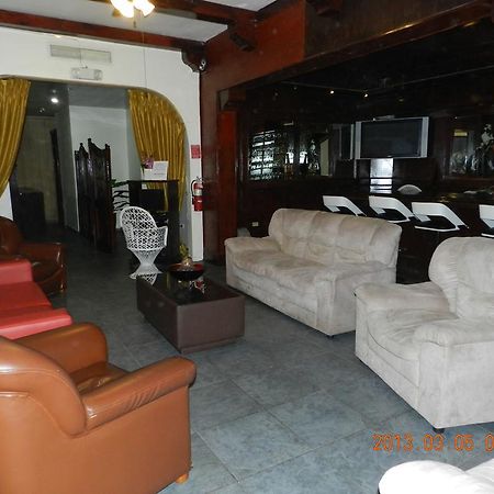 Hotel Navarro Santo Domingo Buitenkant foto
