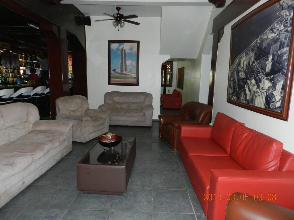 Hotel Navarro Santo Domingo Buitenkant foto