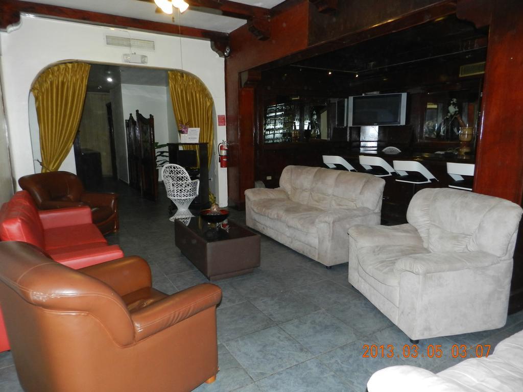 Hotel Navarro Santo Domingo Buitenkant foto