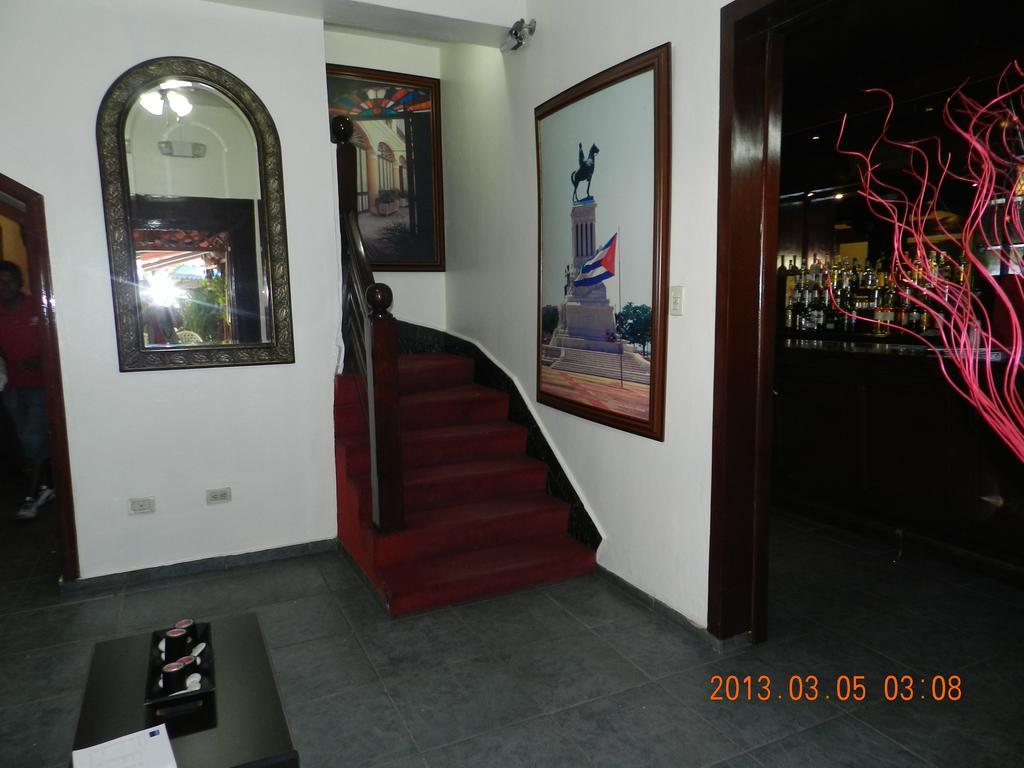 Hotel Navarro Santo Domingo Buitenkant foto