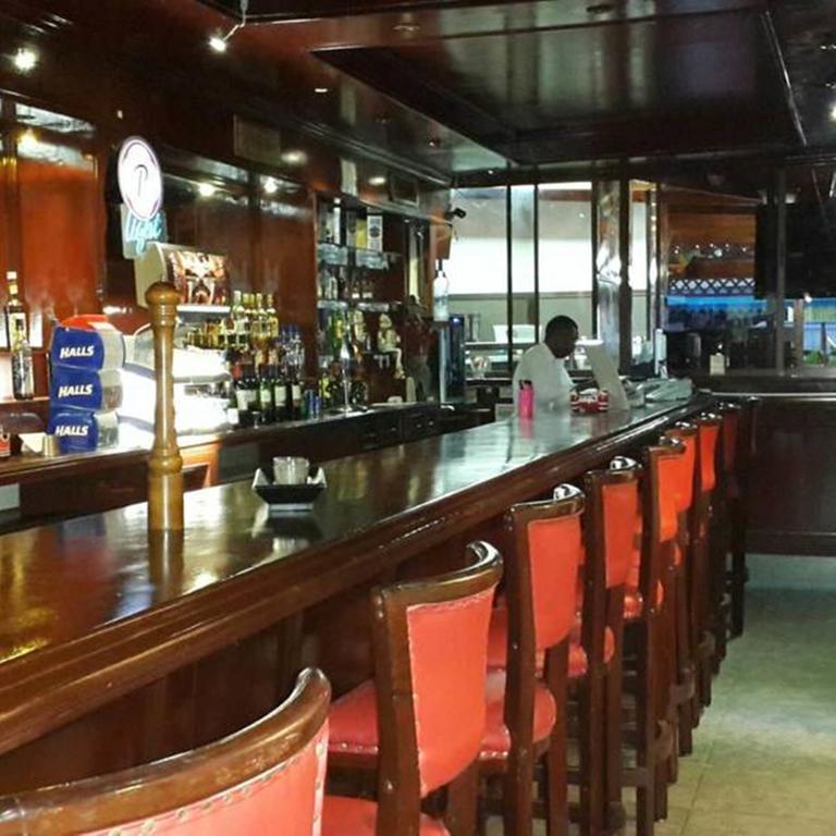 Hotel Navarro Santo Domingo Buitenkant foto
